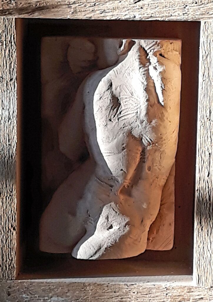 dos-de-femme_terracota